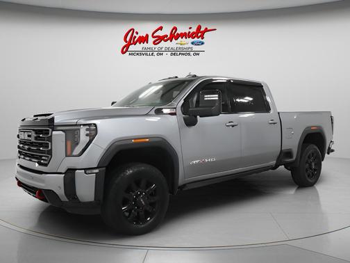 2025 GMC Sierra 2500 AT4