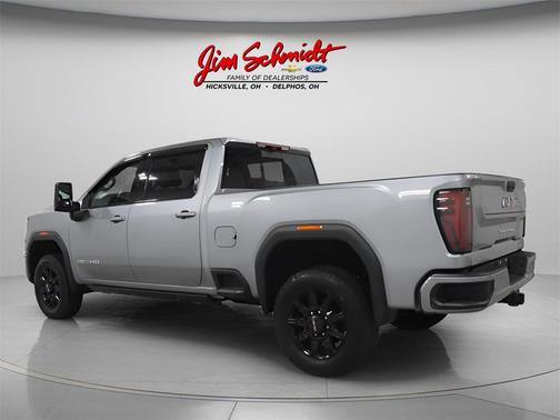 2025 GMC Sierra 2500 AT4