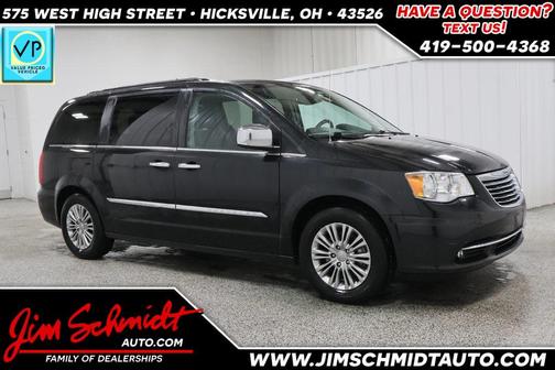 2016 Chrysler Town & Country Touring-L