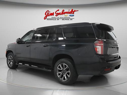 Black 2023 Chevrolet Suburban Z71
