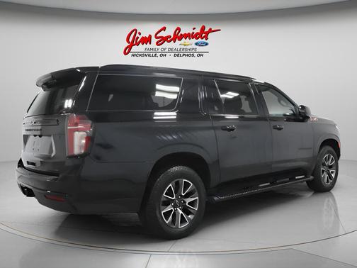 Black 2023 Chevrolet Suburban Z71
