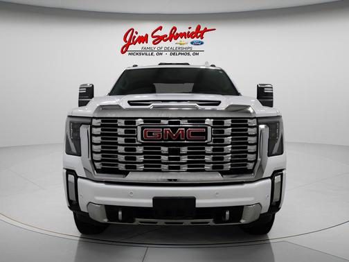 2025 GMC Sierra 2500 Denali