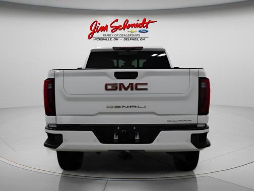 2025 GMC Sierra 2500 Denali