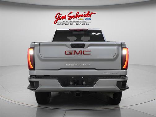 2024 GMC Sierra 2500 Denali