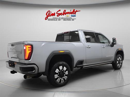 2024 GMC Sierra 2500 Denali