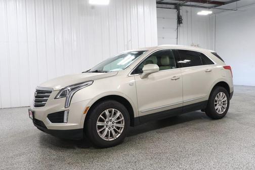 2017 Cadillac XT5 Base
