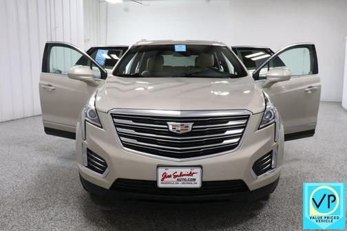 2017 Cadillac XT5 Base