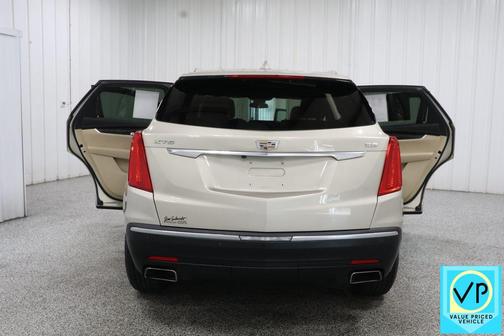2017 Cadillac XT5 Base