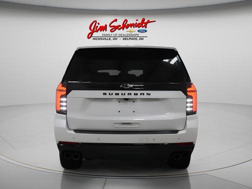 2025 Chevrolet Suburban 4WD Z71