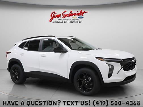 Summit White 2026 Chevrolet Trax LT