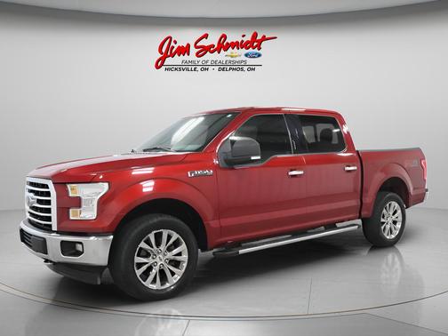 Ruby Red Metallic Tinted Clearcoat 2017 Ford F-150 XLT