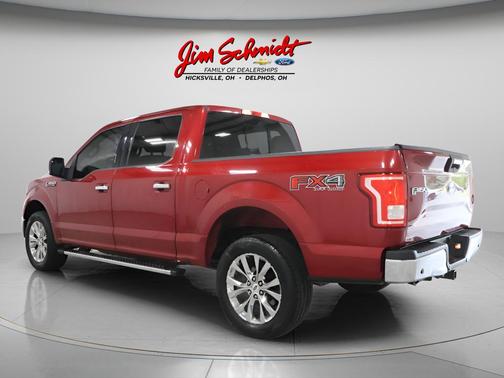 Ruby Red Metallic Tinted Clearcoat 2017 Ford F-150 XLT