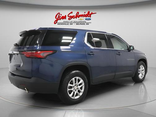 Northsky Blue Metallic 2023 Chevrolet Traverse LS