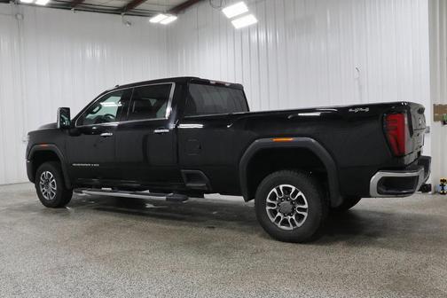 2024 GMC Sierra 2500 SLT