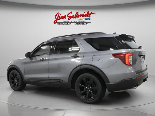 2023 Ford Explorer ST-Line