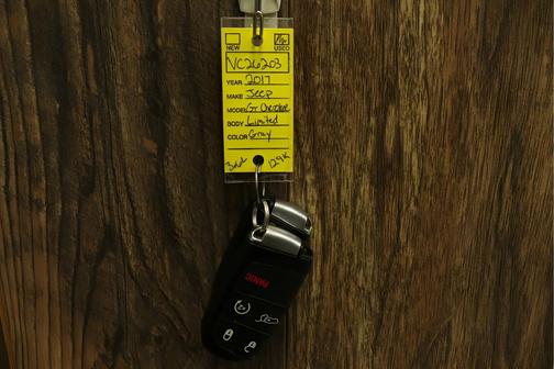 Luxury Brown Pearlcoat 2017 Jeep Grand Cherokee Limited