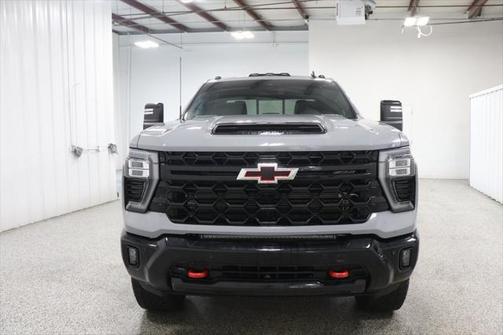 2025 Chevrolet Silverado 2500 4WD Crew Cab Standard Bed ZR2