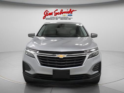 Sterling Gray Metallic 2024 Chevrolet Equinox LS