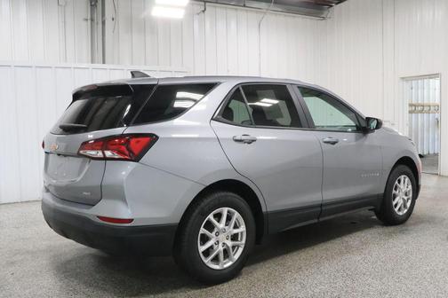 Sterling Gray Metallic 2024 Chevrolet Equinox LS