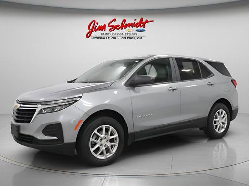 Sterling Gray Metallic 2024 Chevrolet Equinox LS