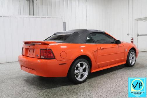2004 Ford Mustang Base
