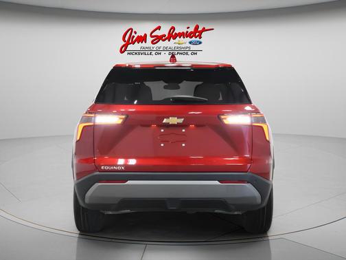 Radiant Red Tintcoat 2026 Chevrolet Equinox 1LT