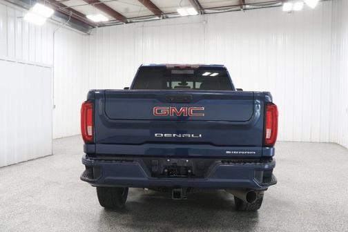 2020 GMC Sierra 2500 Denali