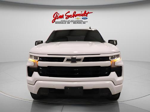 Summit White 2025 Chevrolet Silverado 1500 RST