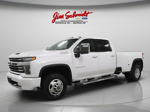Iridescent Pearl Tricoat 2022 Chevrolet Silverado 3500 High Country
