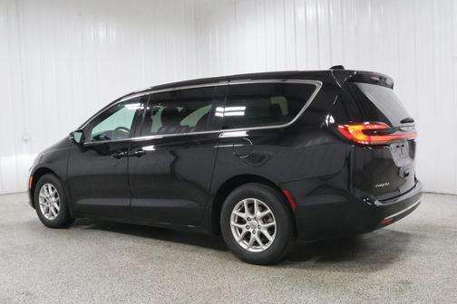 2025 Chrysler Pacifica L