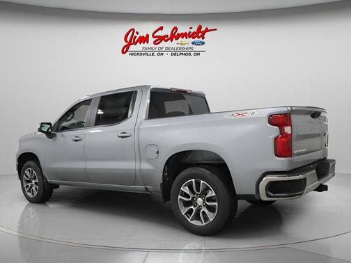 Sterling Gray Metallic 2026 Chevrolet Silverado 1500 LT