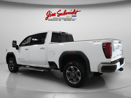 Summit White 2025 GMC Sierra 2500 SLT