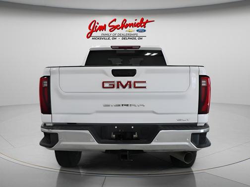 Summit White 2025 GMC Sierra 2500 SLT