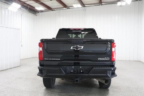 2023 Chevrolet Silverado 3500 High Country