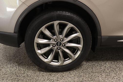 Iced Mocha 2020 Lincoln Corsair Standard