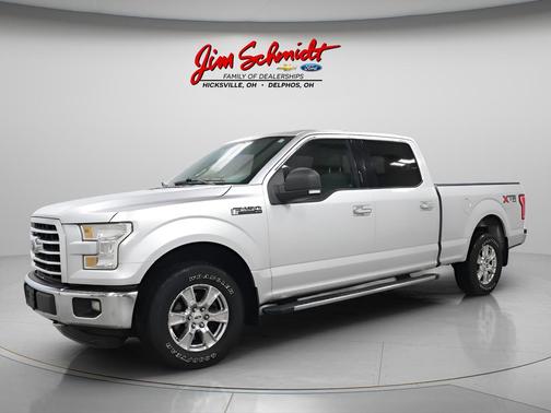 Ruby Red Metallic Tinted Clearcoat 2016 Ford F-150 XLT