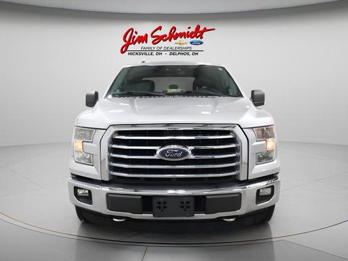 Ruby Red Metallic Tinted Clearcoat 2016 Ford F-150 XLT