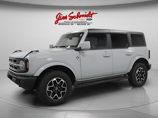 Cactus Gray 2023 Ford Bronco Outer Banks