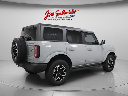 Cactus Gray 2023 Ford Bronco Outer Banks