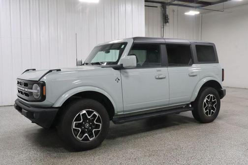 Cactus Gray 2023 Ford Bronco Outer Banks