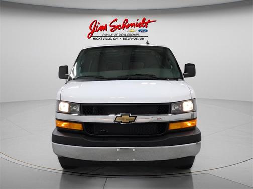 2025 Chevrolet Express 2500 RWD 2500 Regular Wheelbase WT