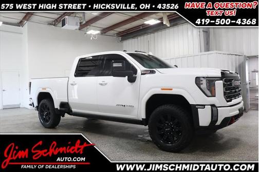 2024 GMC Sierra 2500 AT4