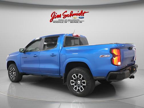 Glacier Blue Metallic 2023 Chevrolet Colorado Z71