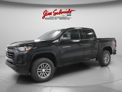 Black 2026 Chevrolet Colorado LT