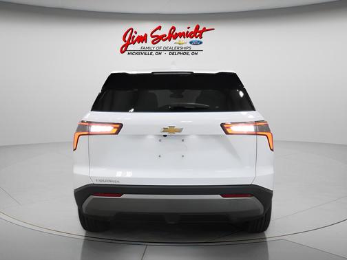 Summit White 2026 Chevrolet Equinox 1LT