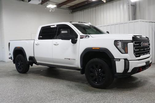2024 GMC Sierra 2500 AT4