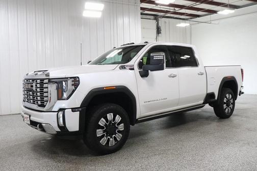 2024 GMC Sierra 2500 Denali