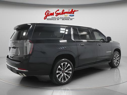 Black 2026 Chevrolet Suburban High Country