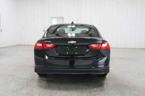 Mosaic Black Metallic 2023 Chevrolet Malibu FWD 1LT