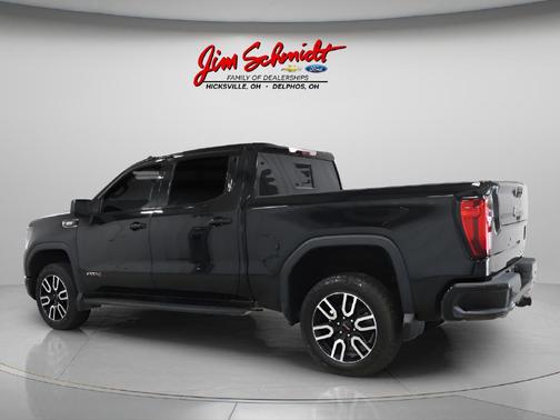 Onyx Black 2025 GMC Sierra 1500 AT4